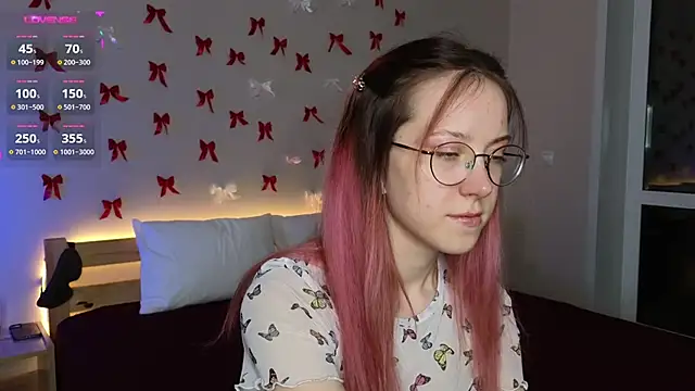 MaryBliss online show from 03/04/25, 04:30