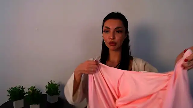 Lexi Jous online show from 05/25/26, 10:32