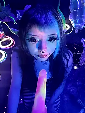 LaytonBox online show from 02/17/26, 06:36