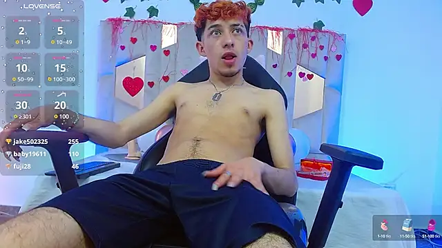 Axel tay online show from 02/25/25, 06:14