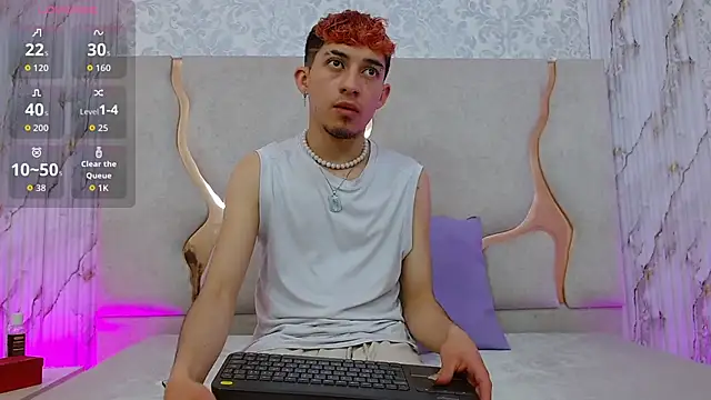 Snapshot of Axel_tay chatting on 12/20/25, 11:50 Axel tay online show from 12/20/25, 11:50