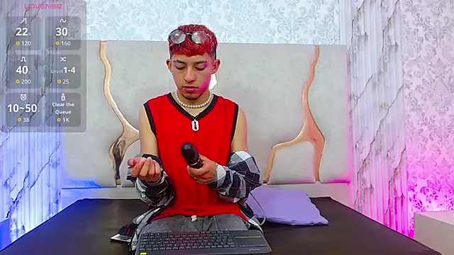 Snapshot of Axel_tay chatting on 02/03/26, 12:43 Axel tay online show from 02/03/26, 12:43