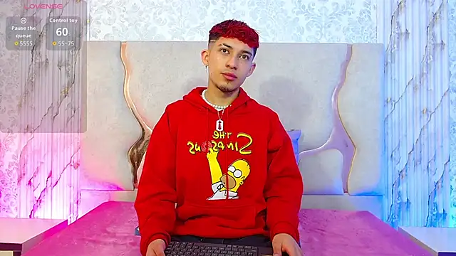 Snapshot of Axel_tay chatting on 02/13/26, 12:01 Axel tay online show from 02/13/26, 12:01