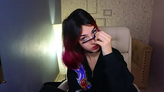 Snapshot of Ink__pleasure chatting on 01/15/25, 04:11 Ink pleasure online show from 01/15/25, 04:11