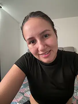 Jullya x online show from 05/28/26, 09:45
