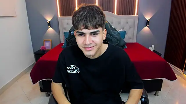 Tommy18   online show from 02/14/26, 03:36