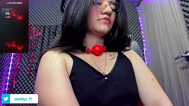 Snapshot of lilihot_ chatting on 03/05/25, 10:10 lilihot online show from 03/05/25, 10:10