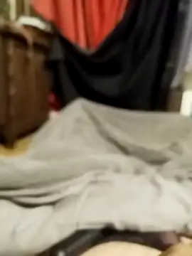 Snapshot of ludov17 chatting on 01/17/25, 03:45 ludov17 online show from 01/17/25, 03:45