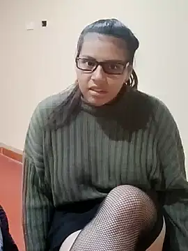 morecita29 online show from 01/15/25, 02:27