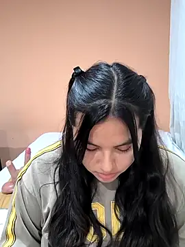 morecita29 online show from 11/06/25, 11:04