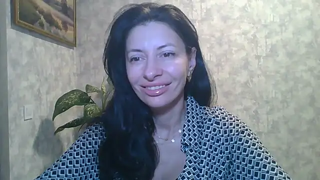 Snapshot of LissaBlossom chatting on 10/05/25, 04:22 LissaBlossom online show from 10/05/25, 04:22