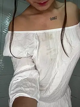 Catmila- online show from 01/25/25, 11:32