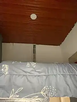 Catmila- online show from 03/13/25, 12:16