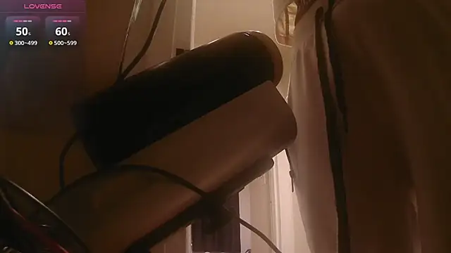 MrDaddyBbSnake online show from 04/17/26, 03:42