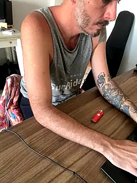 xtrppyx online show from 09/26/25, 06:56