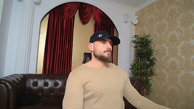 Snapshot of AdamJamesonn chatting on 02/17/25, 06:31 AdamJamesonn online show from 02/17/25, 06:31