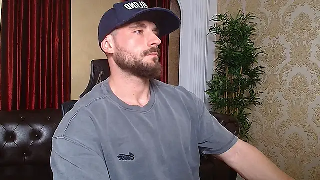 Snapshot of AdamJamesonn chatting on 03/14/25, 11:34 AdamJamesonn online show from 03/14/25, 11:34