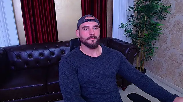 Snapshot of AdamJamesonn chatting on 09/27/25, 05:56 AdamJamesonn online show from 09/27/25, 05:56