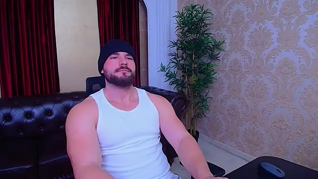 Snapshot of AdamJamesonn chatting on 10/04/25, 05:27 AdamJamesonn online show from 10/04/25, 05:27