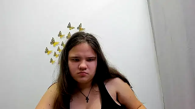 Snapshot of AdeleCruz chatting on 01/15/25, 11:32 AdeleCruz online show from 01/15/25, 11:32