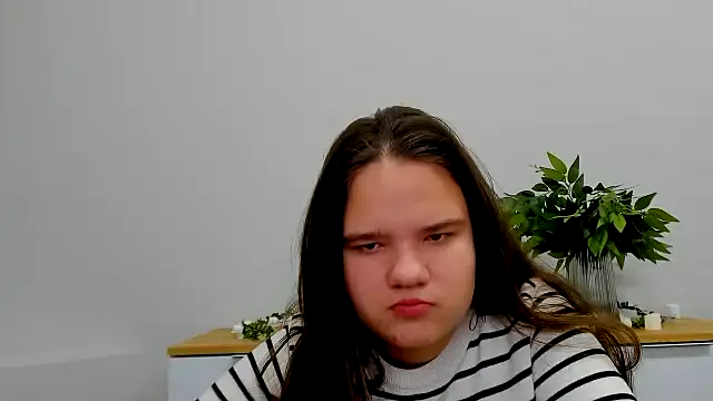 Snapshot of AdeleCruz chatting on 02/04/25, 08:24 AdeleCruz online show from 02/04/25, 08:24