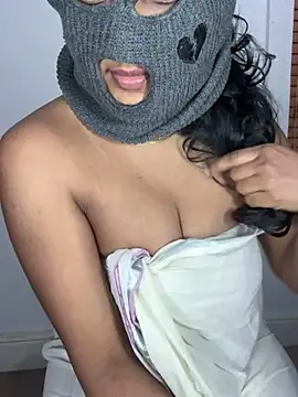 ArathyNambyarMallu online show from 03/13/25, 06:23