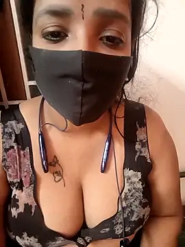 Lolitatamil online show from 03/30/26, 09:05