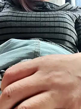 Risa0930hinata online show from 04/11/26, 11:42