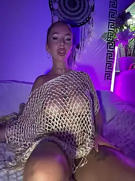 CheekyChels online show from 07/21/26, 09:39