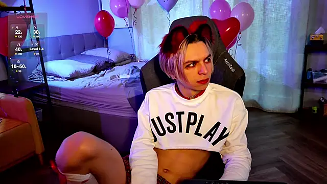 leon yuugen online show from 02/11/25, 07:33