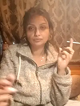 rosse26830 online show from 09/28/25, 04:23