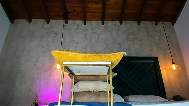 Marttina Ruiz online show from 12/16/25, 07:30