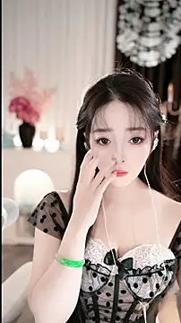 Snapshot of WenBao-Bao chatting on 11/20/25, 06:57 WenBao-Bao online show from 11/20/25, 06:57