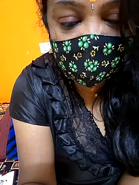 Snapshot of kanikasree chatting on 01/17/25, 06:44 kanikasree online show from 01/17/25, 06:44