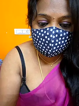 Snapshot of kanikasree chatting on 02/02/25, 05:37 kanikasree online show from 02/02/25, 05:37