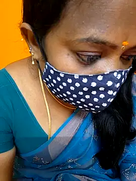 Snapshot of kanikasree chatting on 02/08/25, 07:16 kanikasree online show from 02/08/25, 07:16