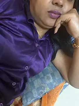 Snapshot of kanikasree chatting on 02/26/25, 12:38 kanikasree online show from 02/26/25, 12:38