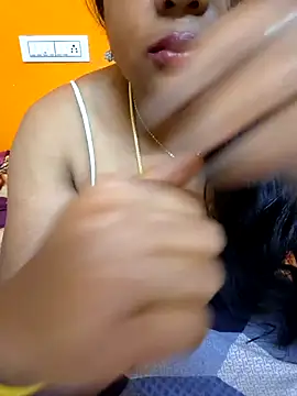 Snapshot of kanikasree chatting on 03/16/25, 06:12 kanikasree online show from 03/16/25, 06:12