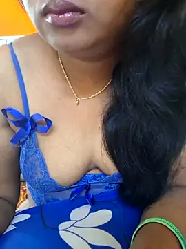 Snapshot of kanikasree chatting on 09/23/25, 04:26 kanikasree online show from 09/23/25, 04:26