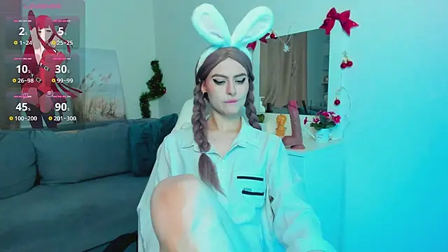 Emily  Mooree online show from 01/13/25, 04:18