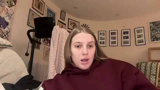 Ella-82 online show from 02/13/25, 03:03