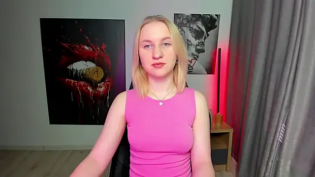 Snapshot of BeautyBlondy chatting on 02/06/25, 08:23 BeautyBlondy online show from 02/06/25, 08:23