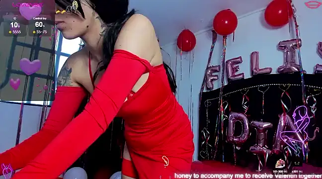 Cleo Hott online show from 02/13/25, 09:38