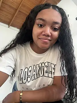 JasmineRose7 online show from 04/14/26, 11:38