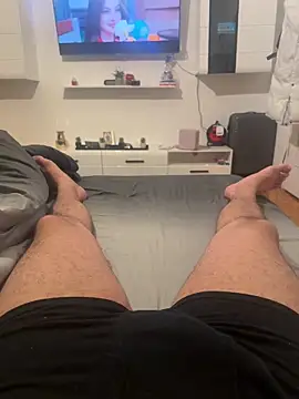 Snapshot of Teo2003 chatting on 12/17/25, 06:14 Teo2003 online show from 12/17/25, 06:14