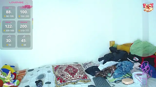 boysLittle online show from 12/04/25, 08:28