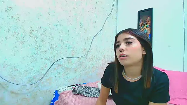 Rousse violett online show from 03/22/25, 08:26