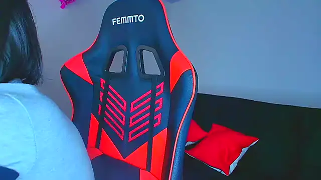 Rousse violett online show from 09/08/25, 08:52