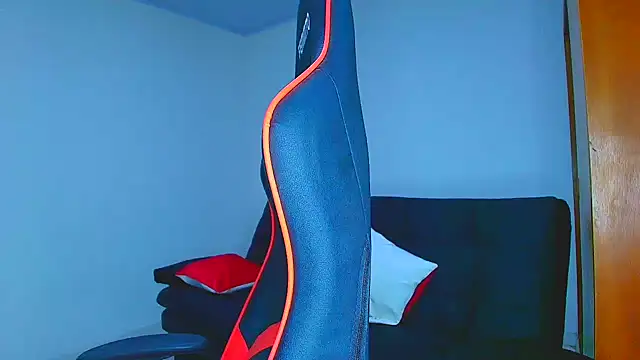 Rousse violett online show from 12/16/25, 03:11