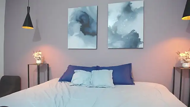 Lyz big tits online show from 01/22/25, 12:49